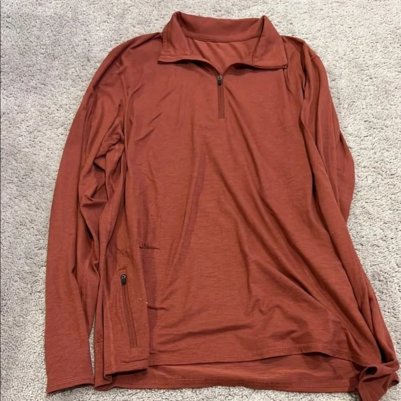 Vuori Rust Quarter-Zip - Picture 3 of 5